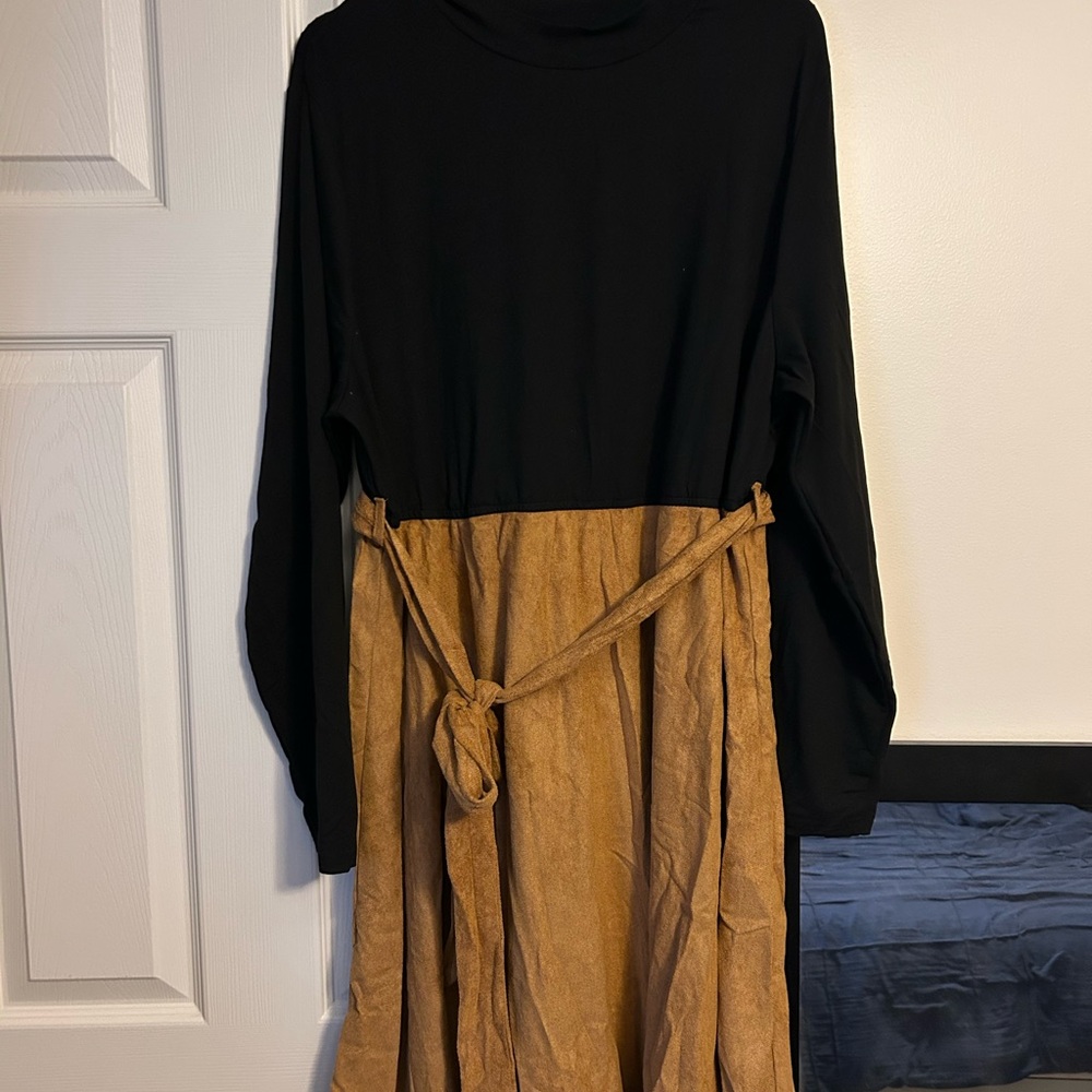 SHEIN Gold and Tan Knit Fabric